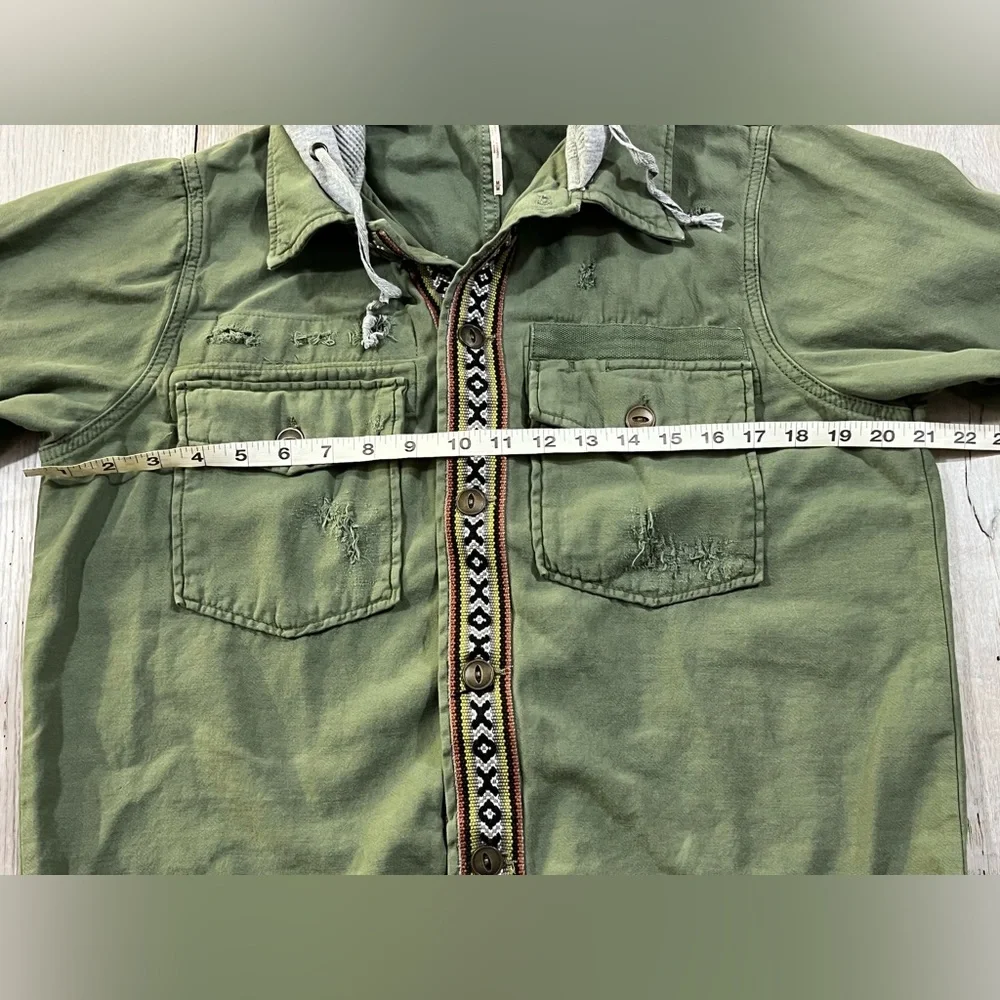 Free People Weekend Wanderer Distressed Green Hooded Jacket – Size Medium - Picture 6 of 9